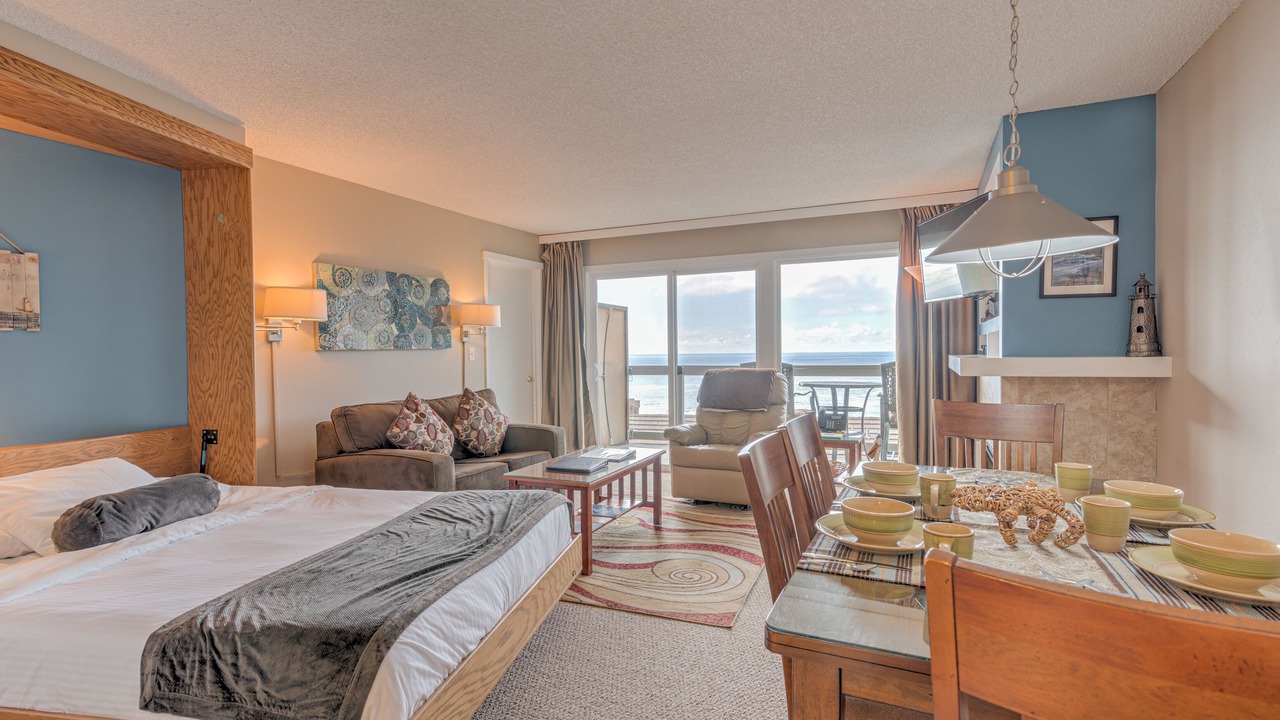 Photo of Others in Otter Rock