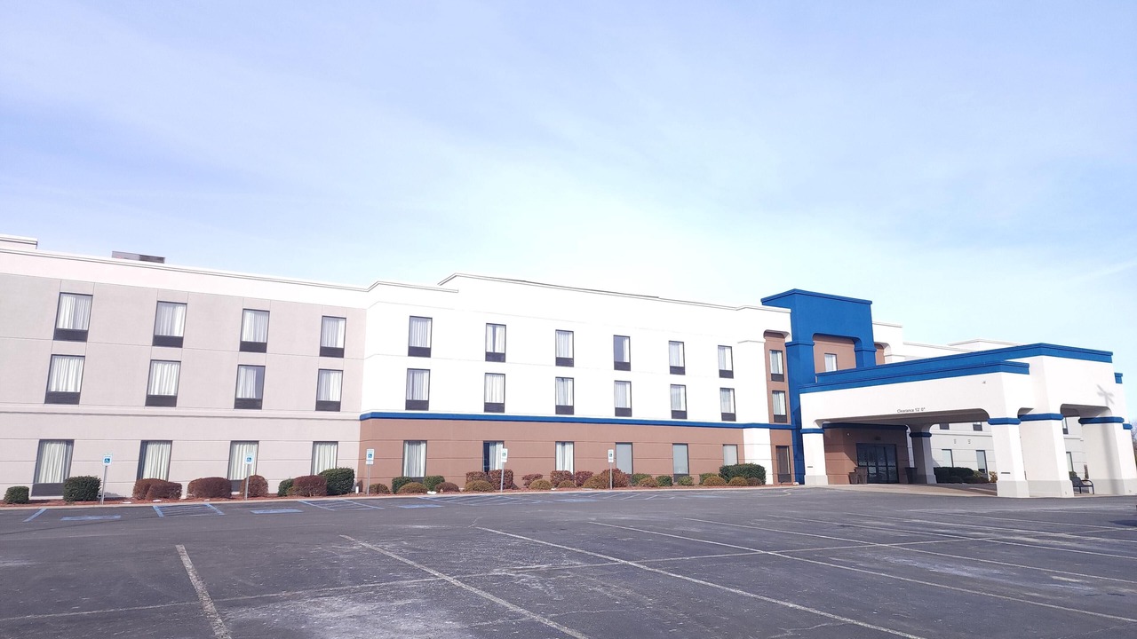 Photo of Outdoor in Mill Hall