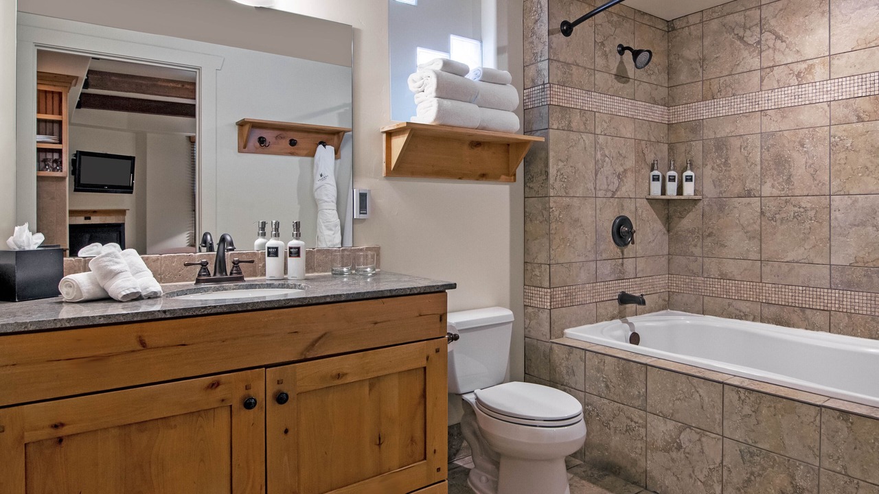Photo of Bathroom in Kimball Junction