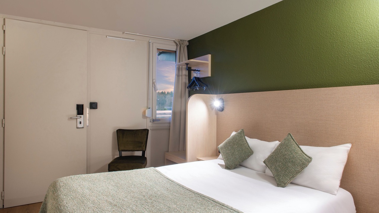 Photo of Others in Olivet