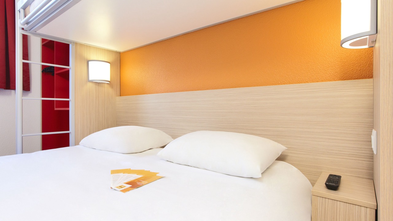 Photo of Bedroom in Mondeville