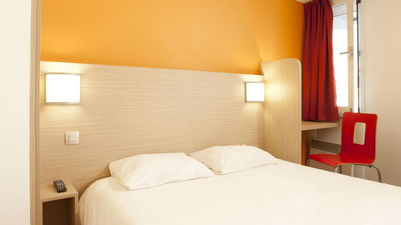 Photo of Bedroom in Mondeville