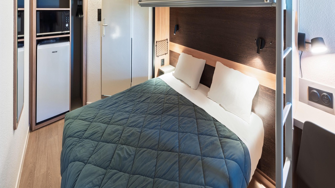 Photo of Bedroom in Dreux