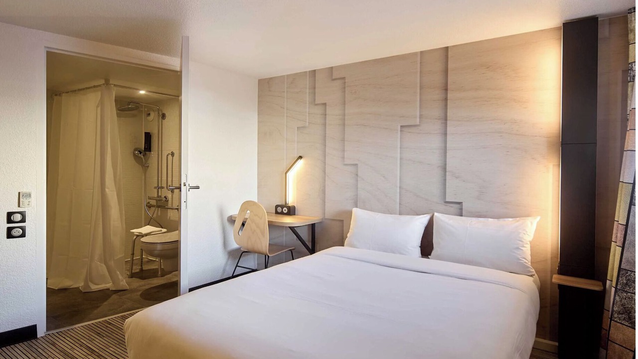 Photo of Bedroom in Saint-Witz