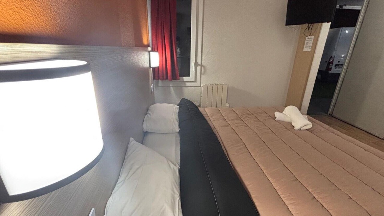 Photo of Bedroom in Fontenay-Tresigny