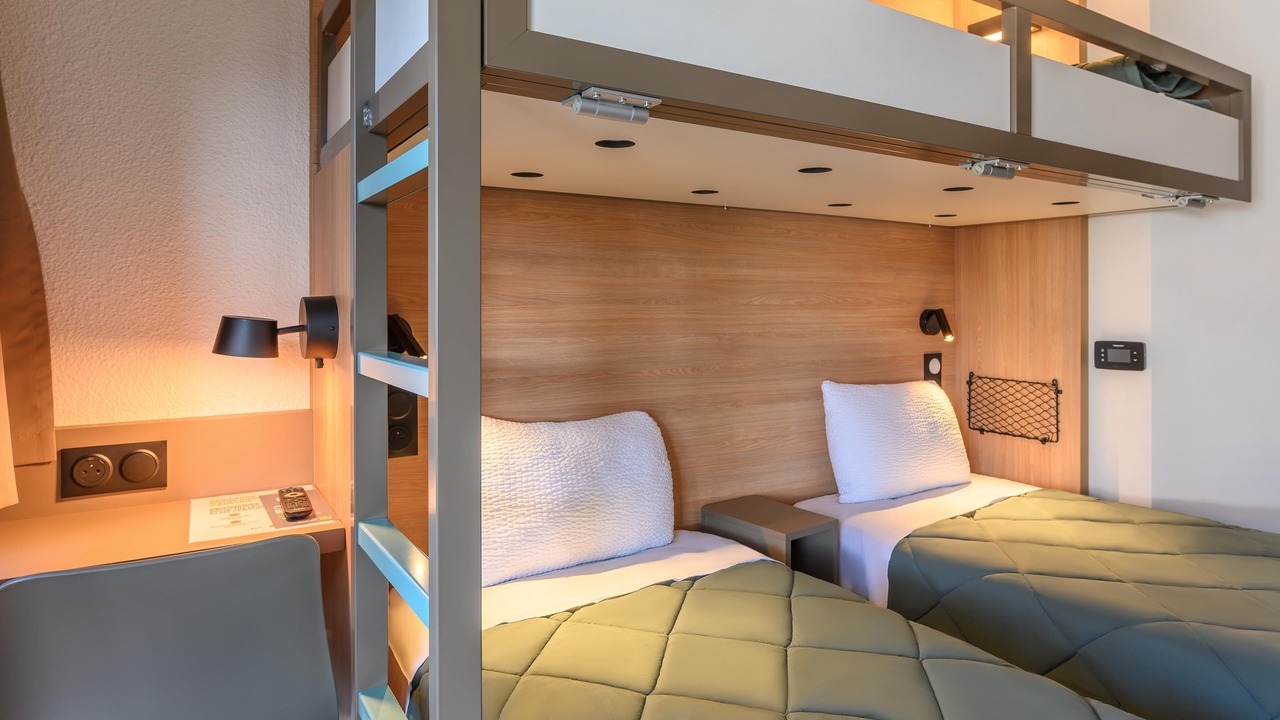 Photo of Bedroom in Saint-Cyr-l'Ecole