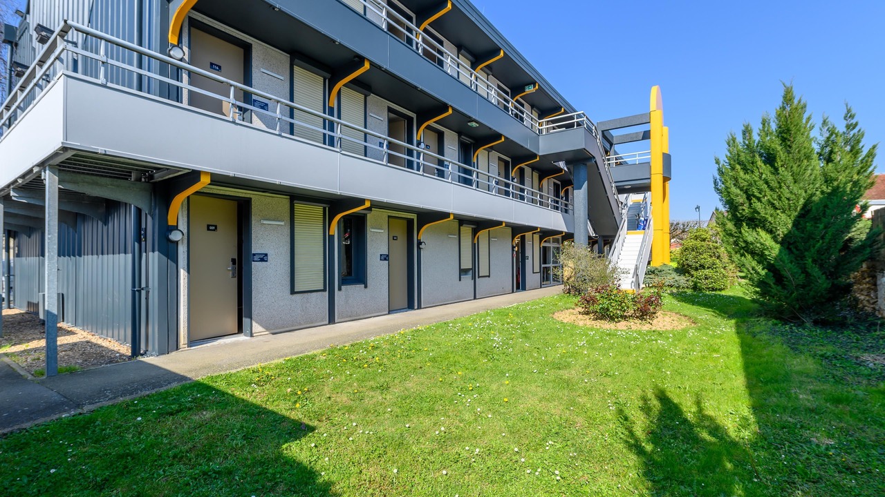Photo of Outdoor in Saint-Cyr-l'Ecole