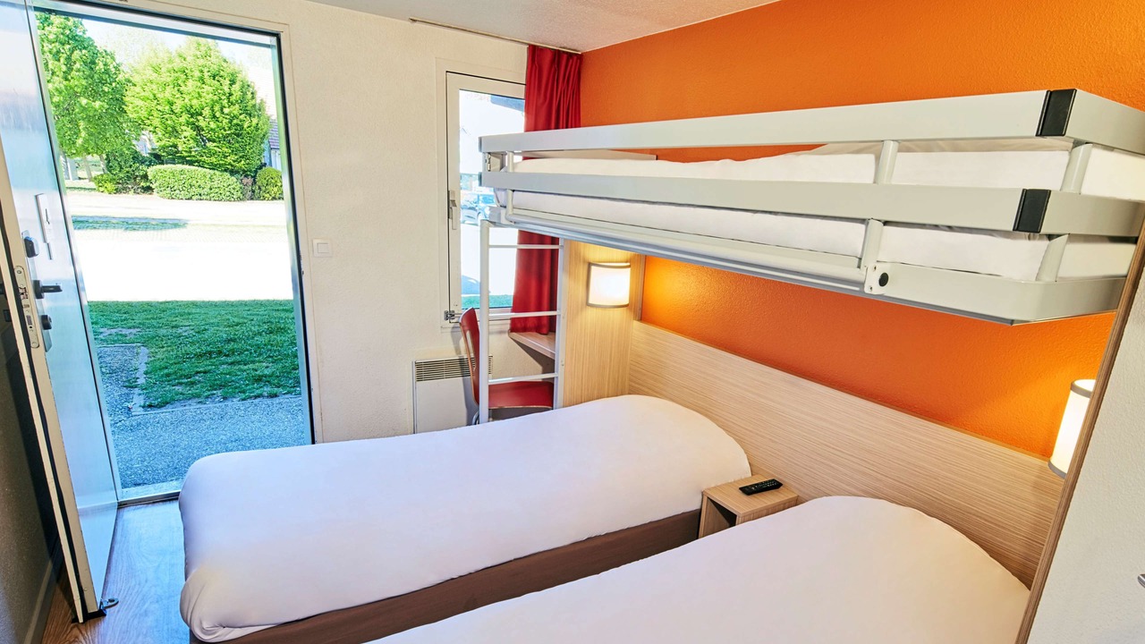 Photo of Bedroom in Vert-Saint-Denis