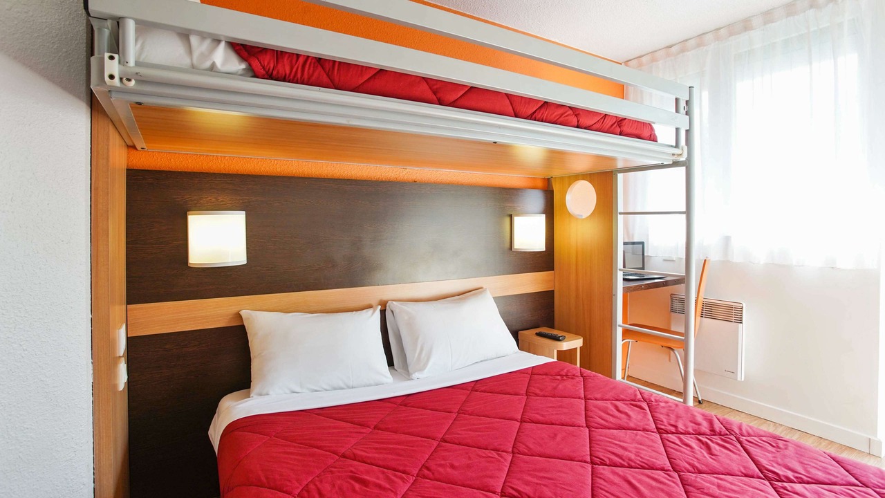 Photo of Bedroom in Villejust