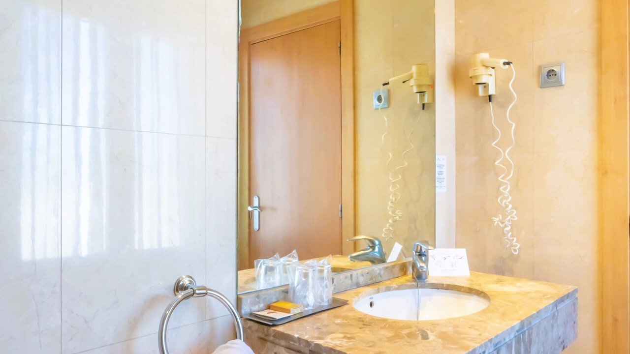Photo of Bathroom in Alfaro