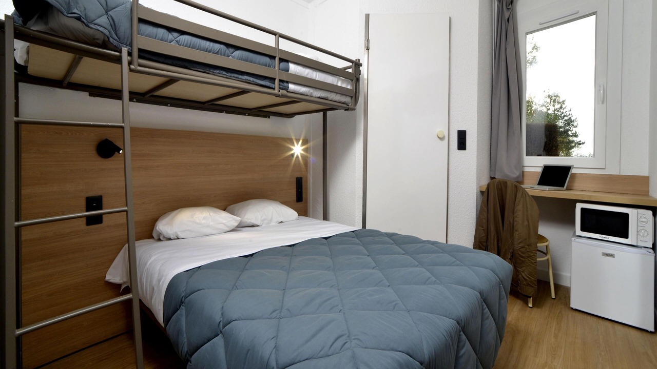 Photo of Others in Jaux