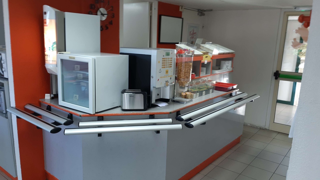 Photo of Others in Jaux