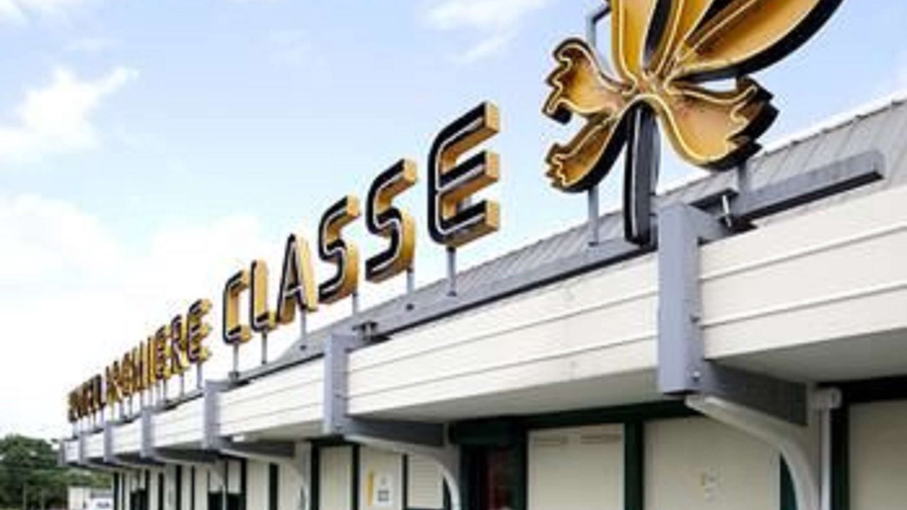 Photo of Outdoor in Jaux