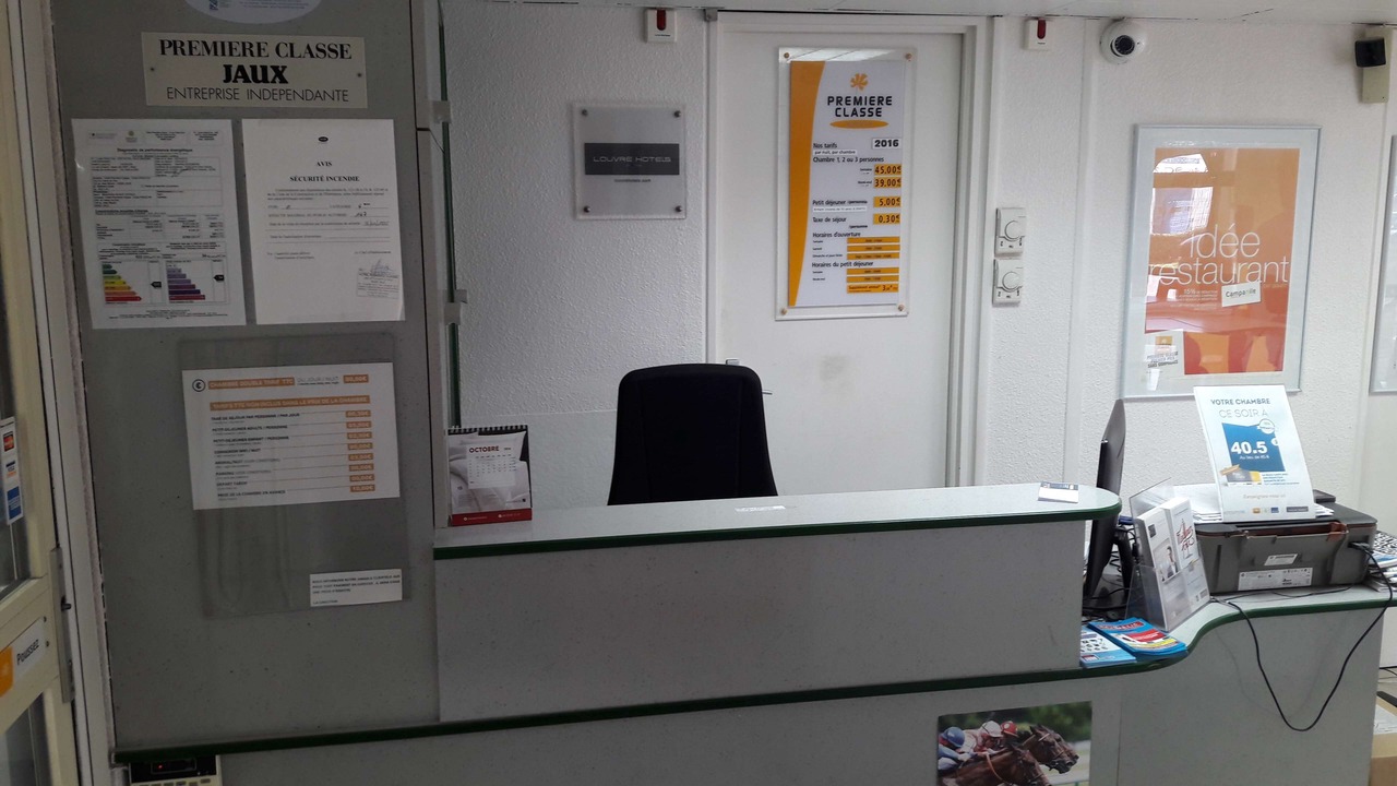 Photo of Others in Jaux