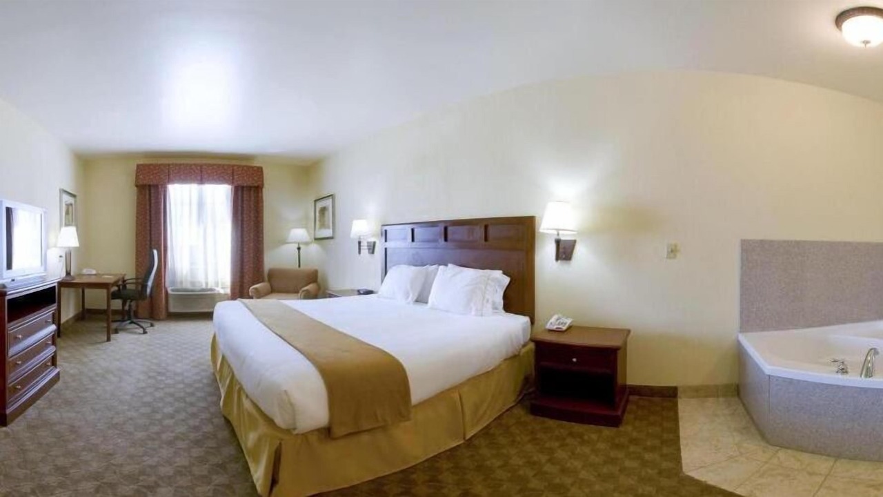 Photo of Bedroom in Levelland
