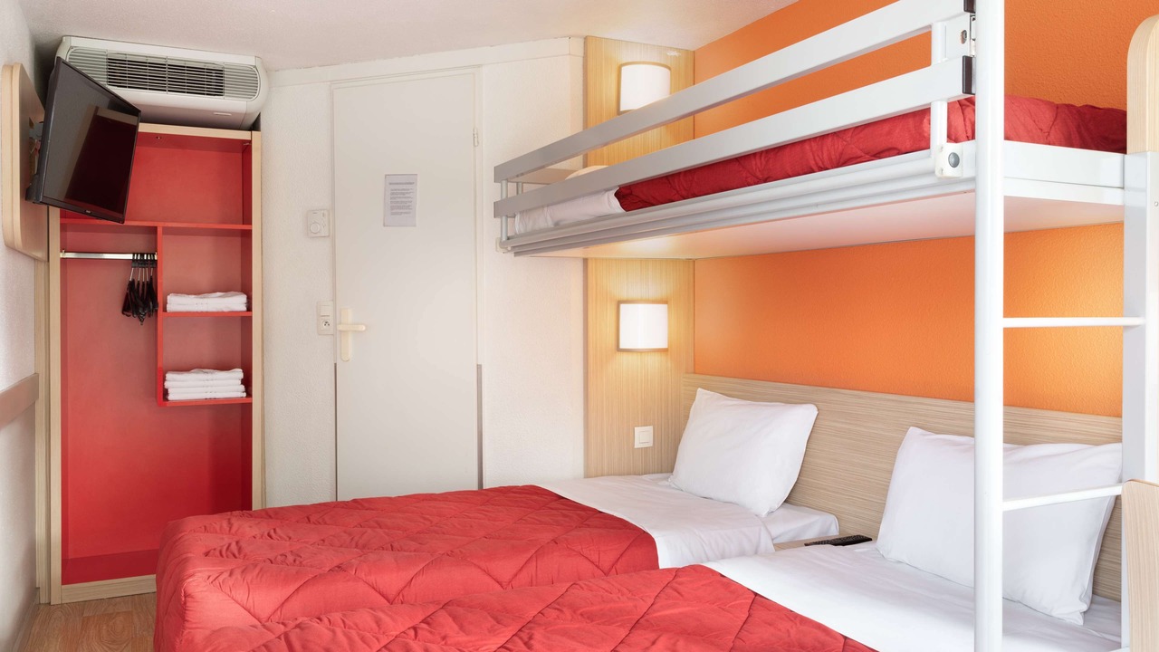 Photo of Bedroom in Nanteuil-les-Meaux