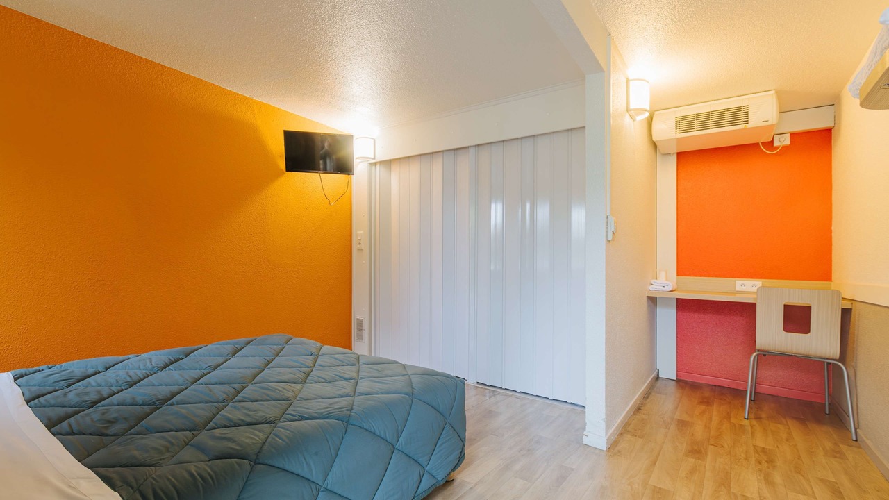 Photo of Bedroom in Villers-Saint-Paul