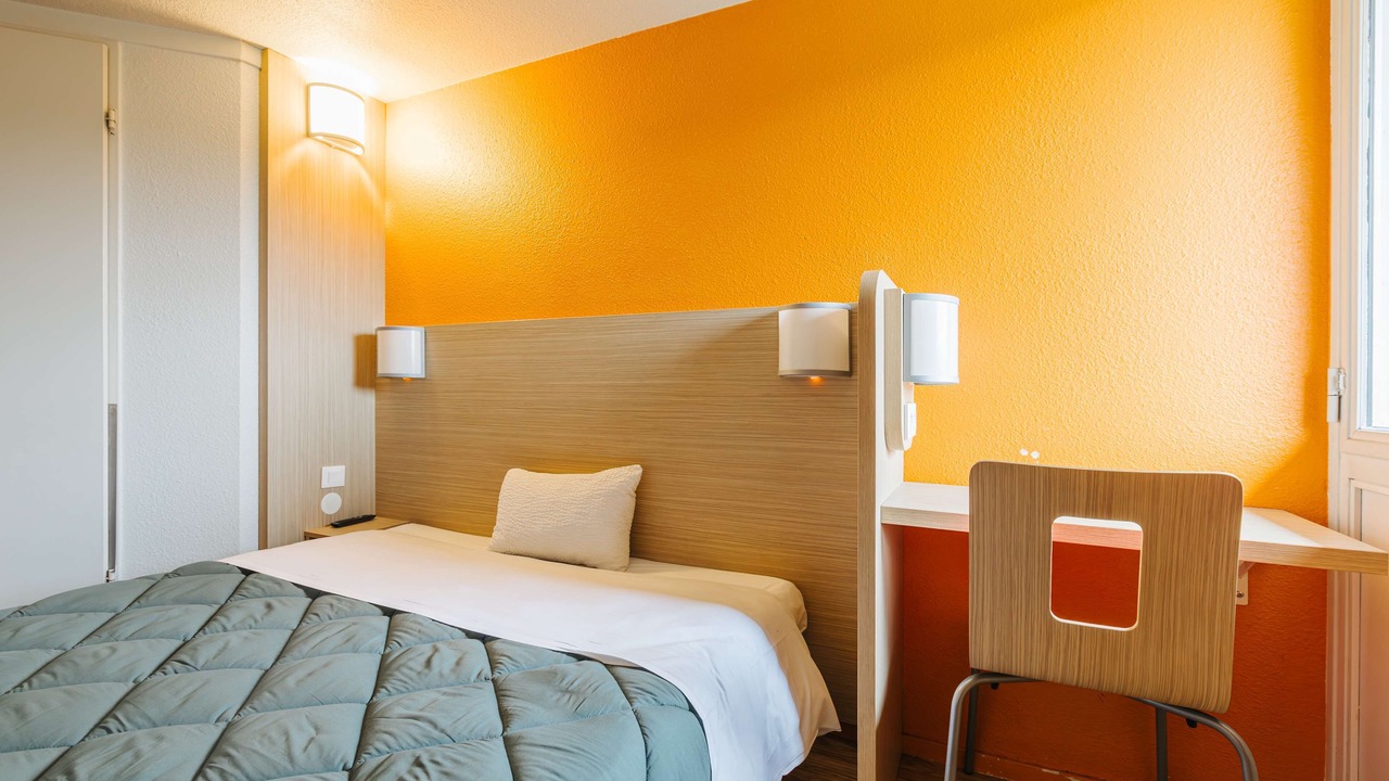 Photo of Bedroom in Beauvais