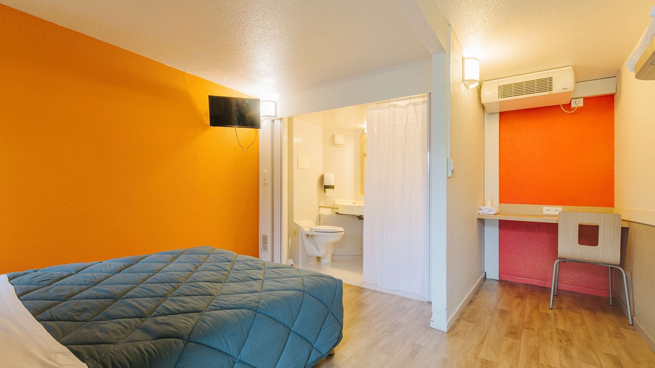 Photo of Bedroom in Beauvais