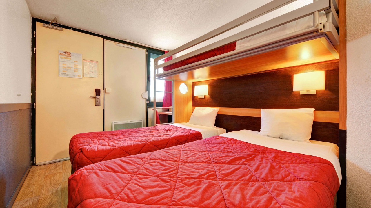 Photo of Bedroom in Saint-Etienne-du-Rouvray
