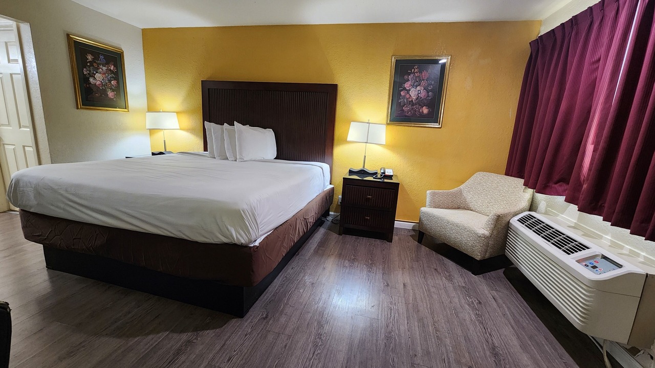 Photo of Bedroom in Hayward