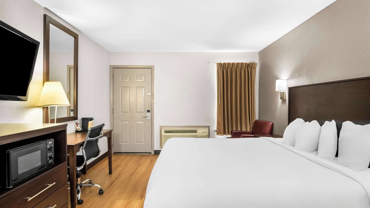Photo of Bedroom in East Riverside