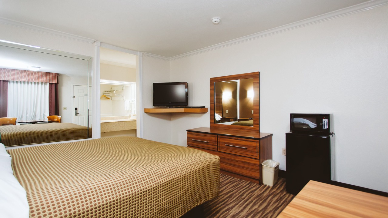 Photo of Bedroom in Lawndale/ Wayside