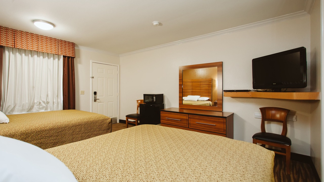Photo of Bedroom in Lawndale/ Wayside