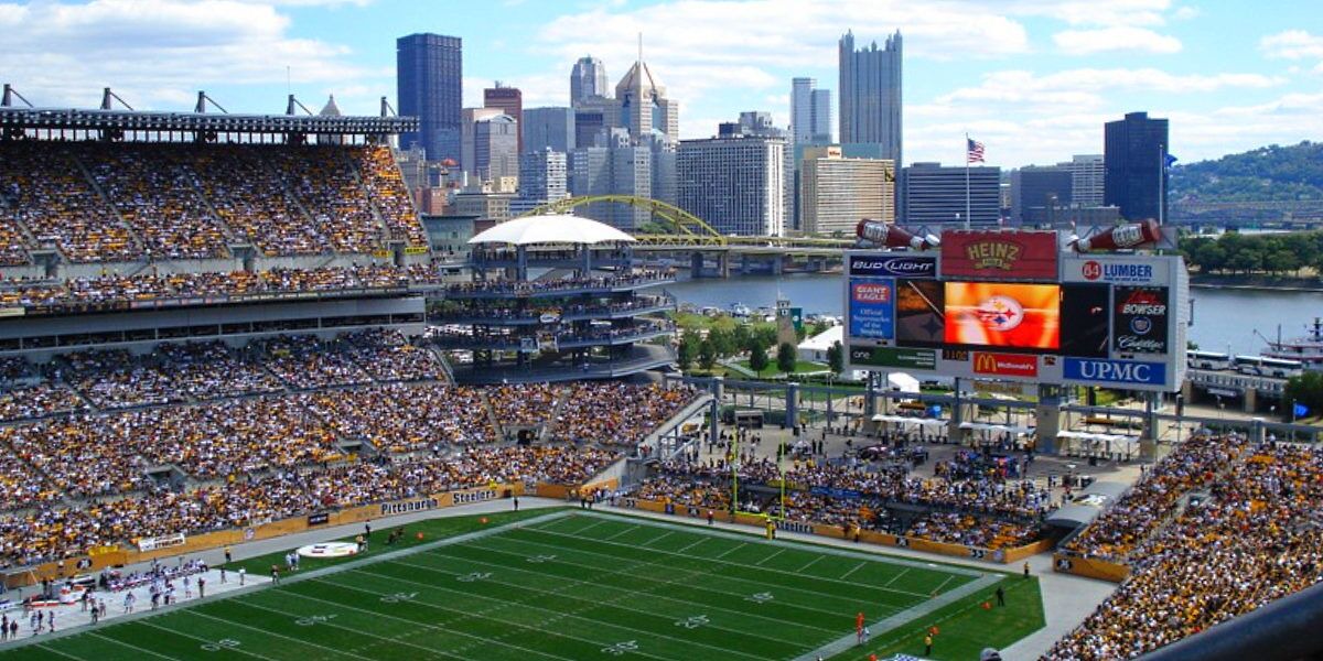 Photo of Others in Downtown Pittsburgh