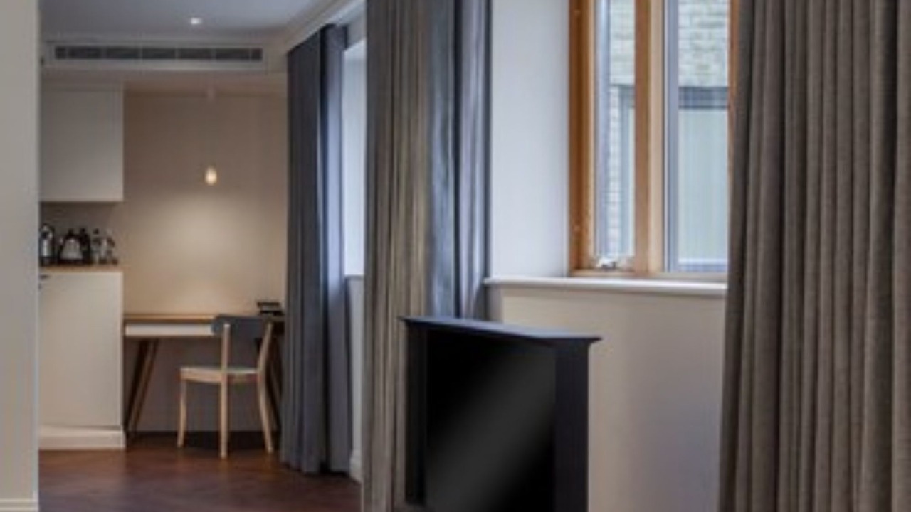 Photo of Bedroom in Reading City Centre