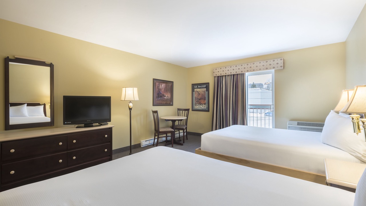 Photo of Bedroom in Baie-St-Paul