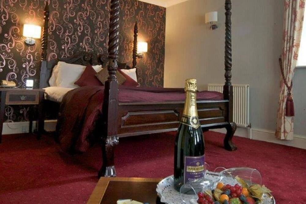 Photo of Bedroom in Emsworth