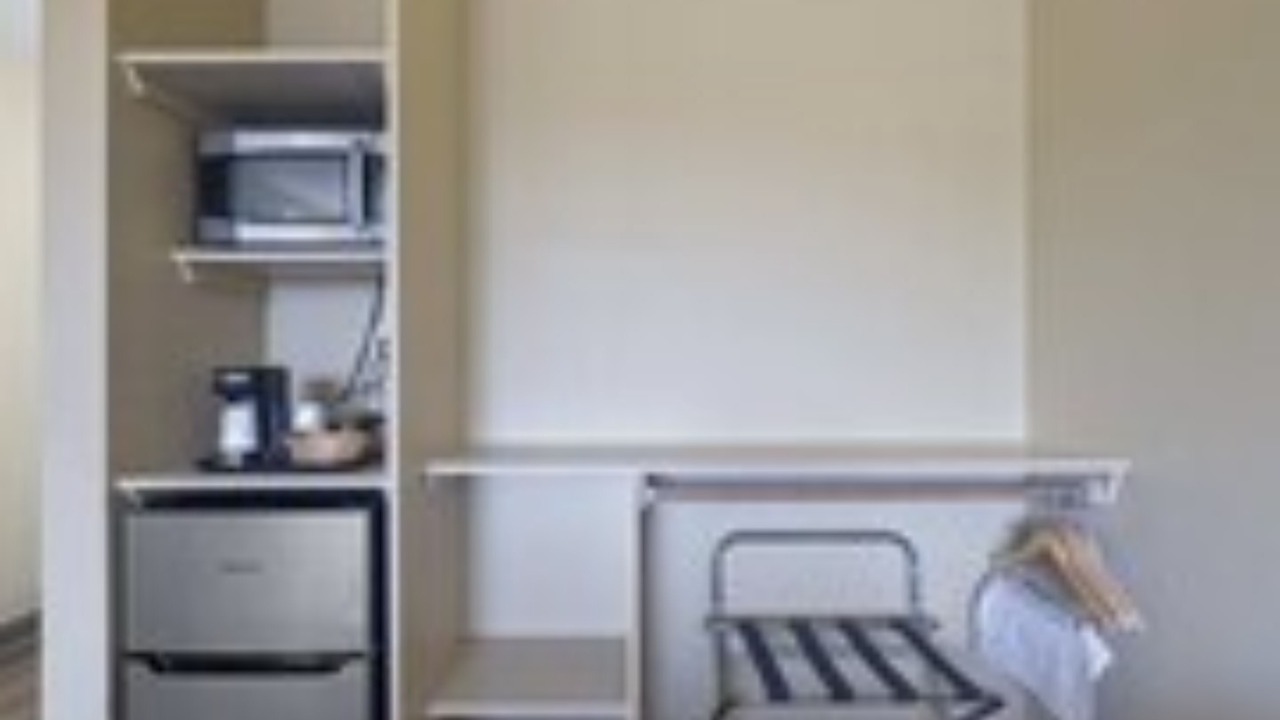 Photo of Bedroom in Long Beach