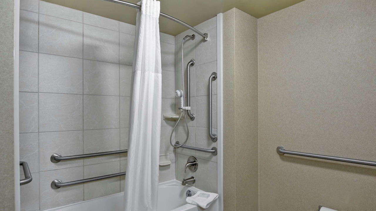 Photo of Bathroom in Lewisburg