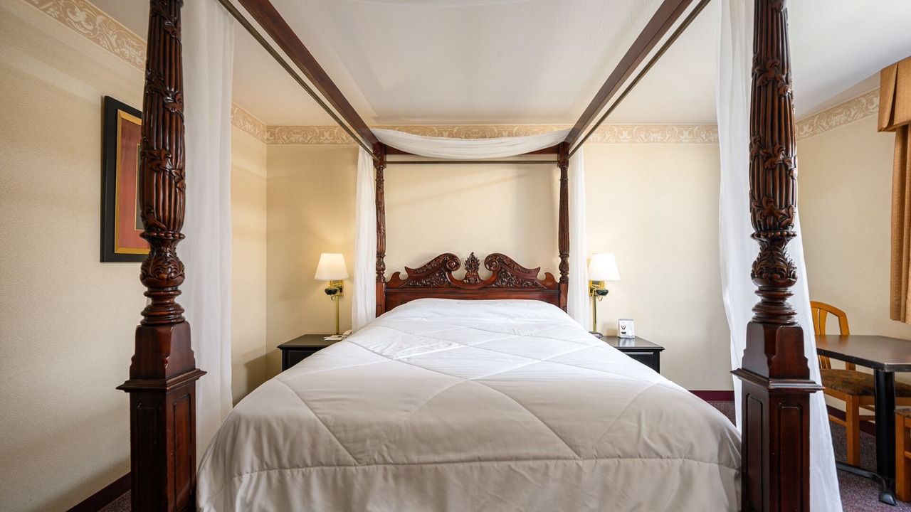 Photo of Bedroom in Sedro-Woolley