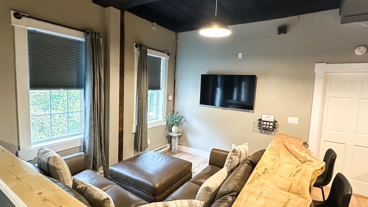 Photo of Others in Hatfield