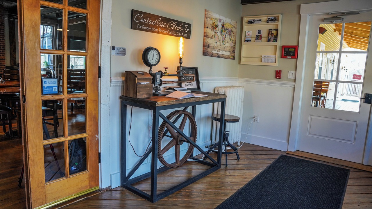 Photo of Others in Hatfield