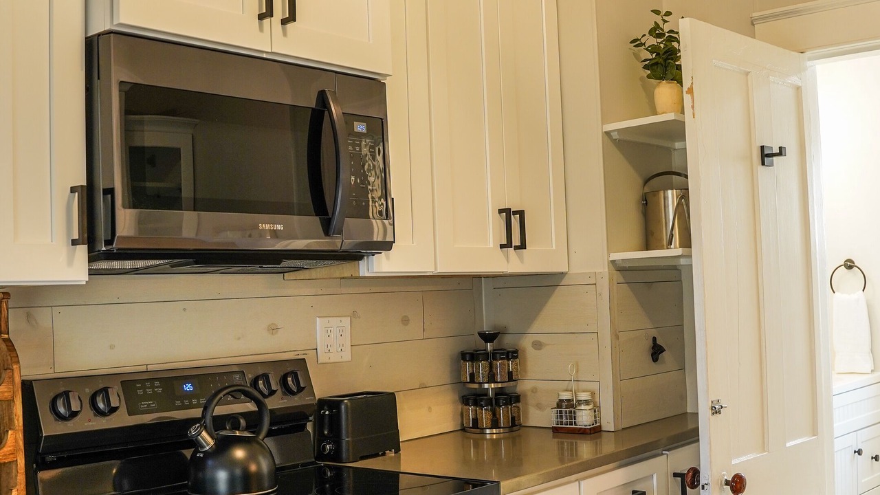 Photo of Others in Hatfield