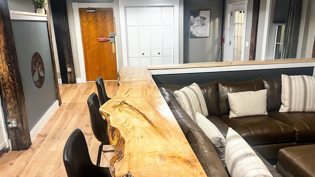 Photo of Others in Hatfield