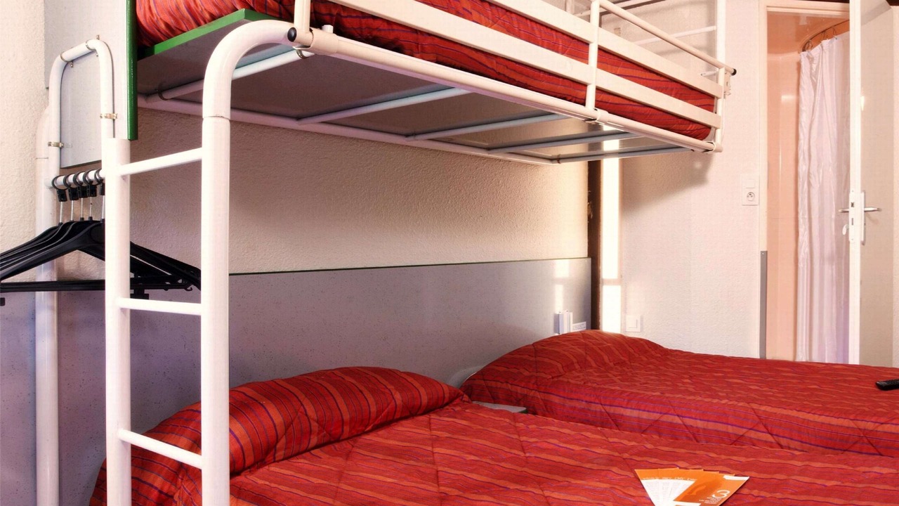 Photo of Bedroom in Perreux