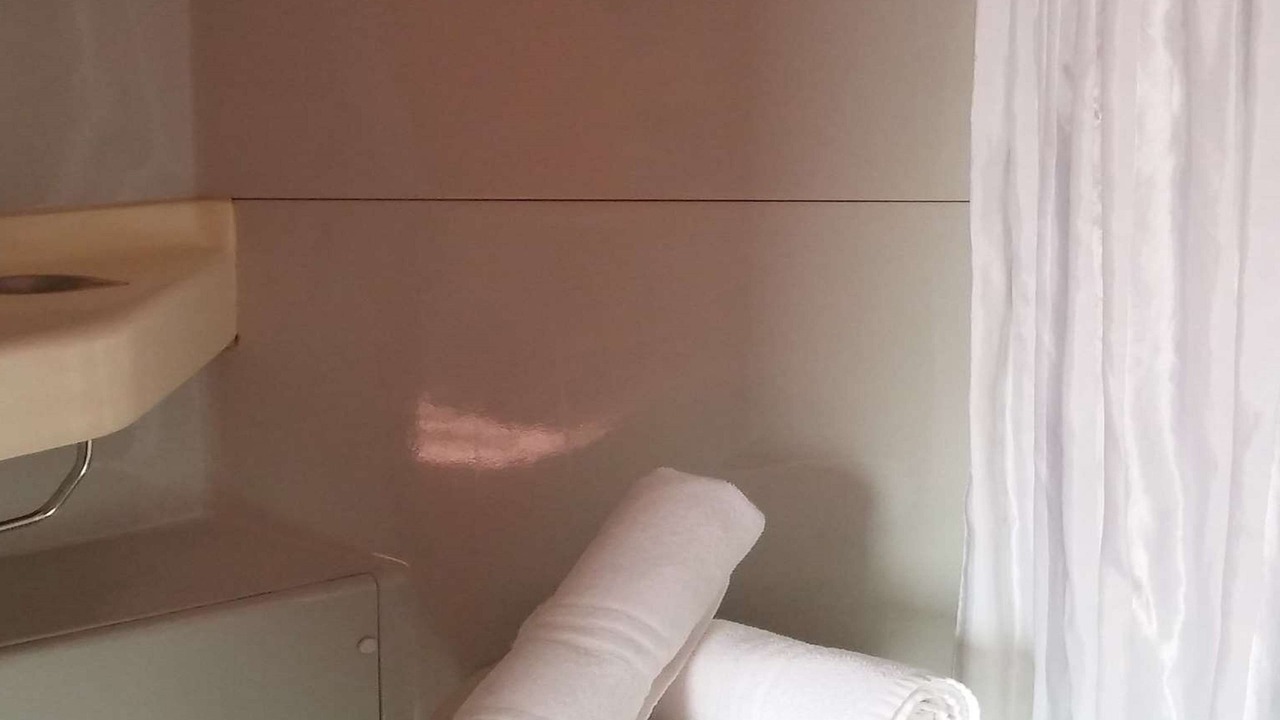 Photo of Others in Perreux