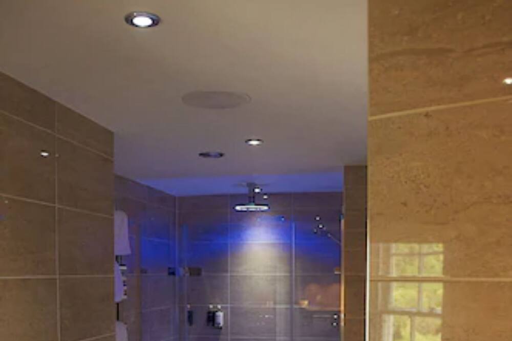 Photo of Bathroom in Brome