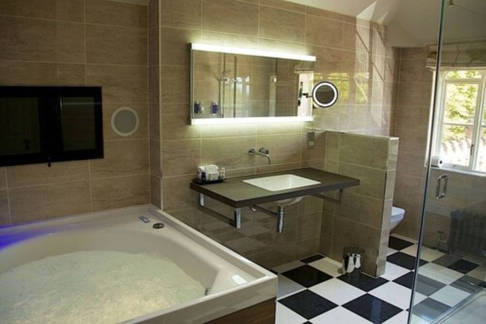 Photo of Bathroom in Brome