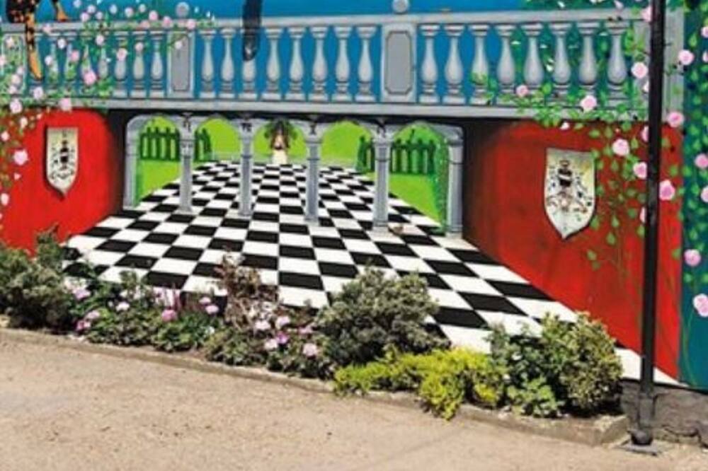 Photo of Others in Brome