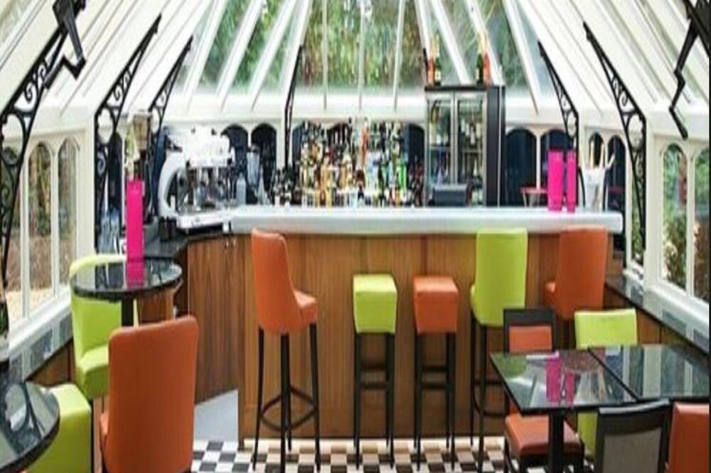 Photo of Others in Brome