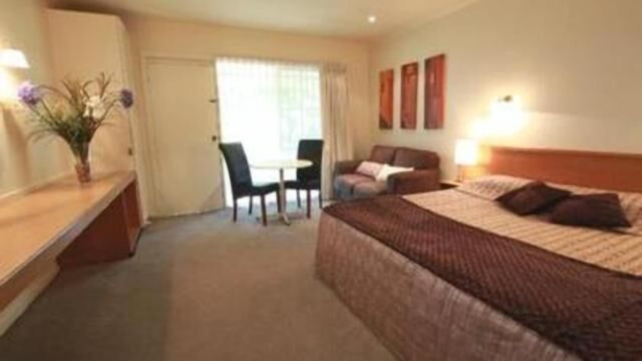 Photo of Others in Mansfield