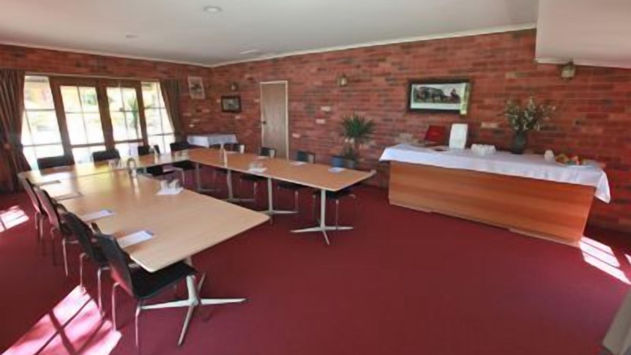 Photo of Others in Mansfield