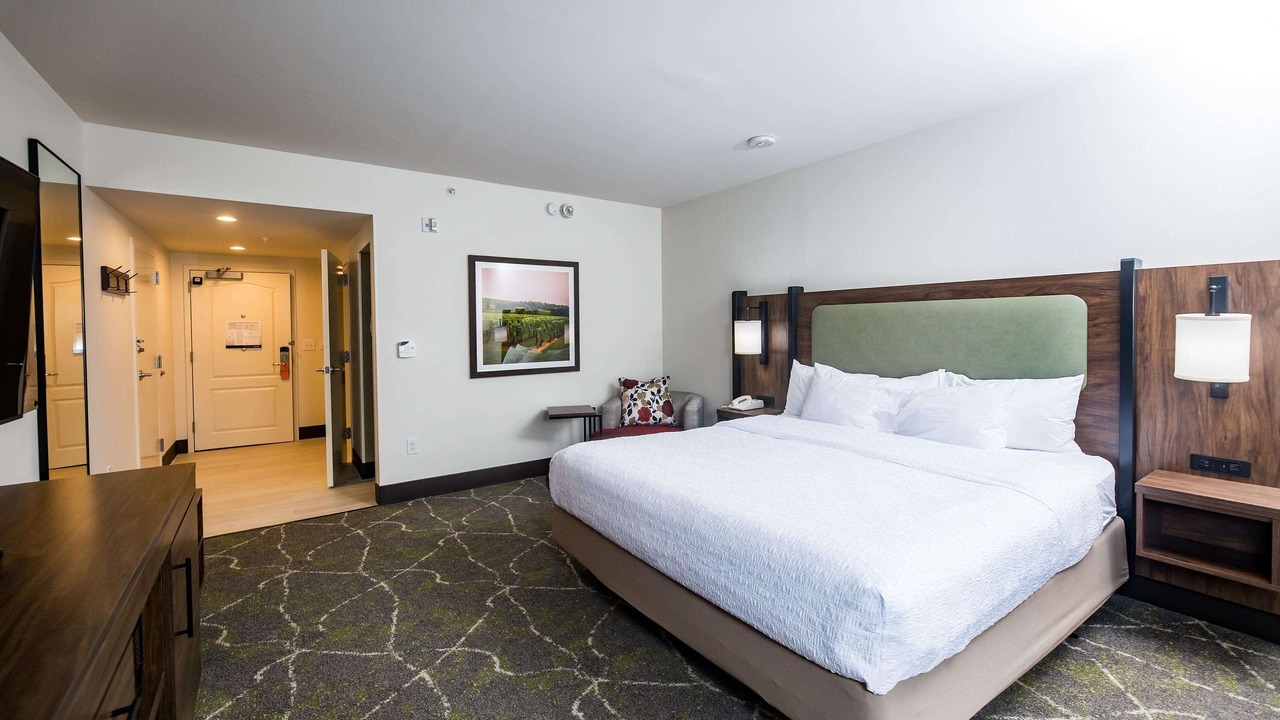 Photo of Bedroom in Dobson