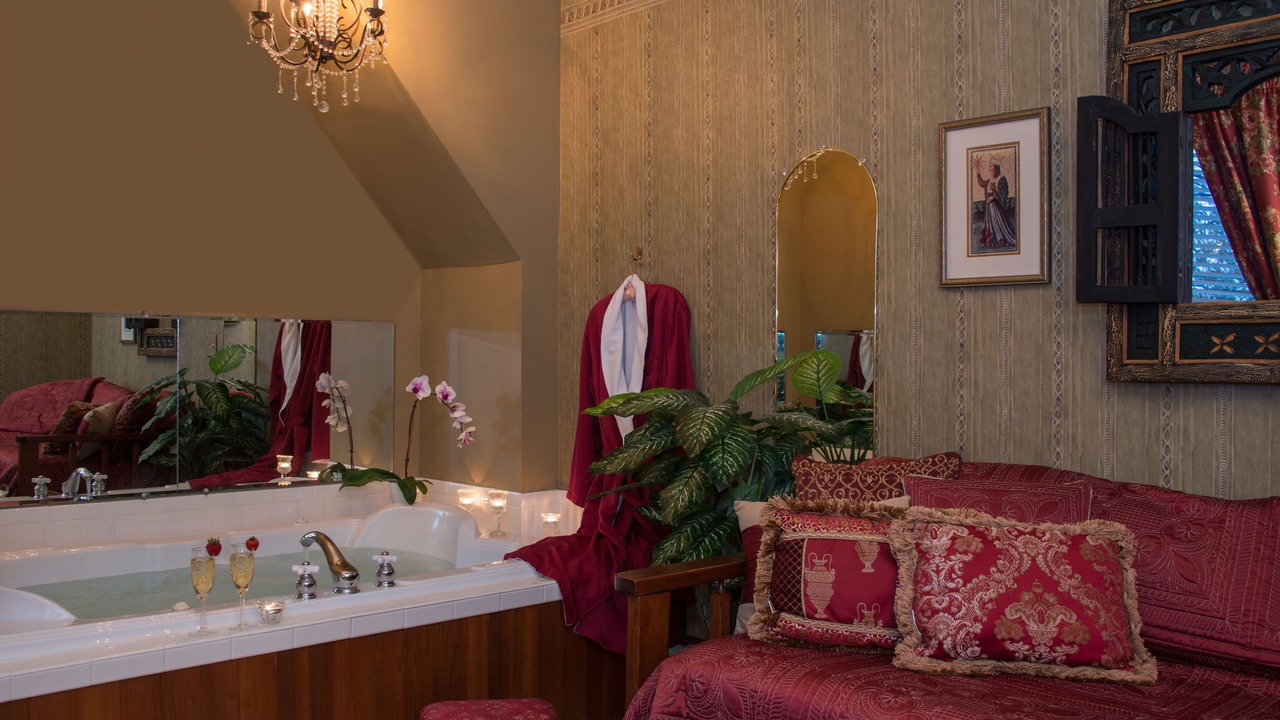 Photo of Livingroom in Canandaigua