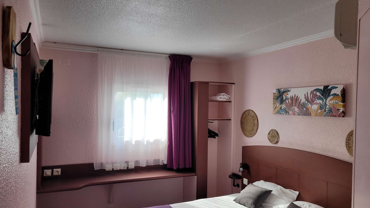 Photo of Bedroom in Arles